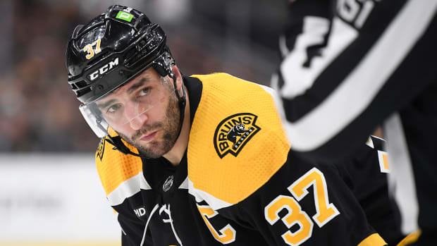 Boston Bruins center Patrice Bergeron (37).